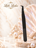 Pensetă GENIAL NANO Leila Lashes pentru extensii de gene cu volum, instrument profesional pentru aplicarea extensiilor.